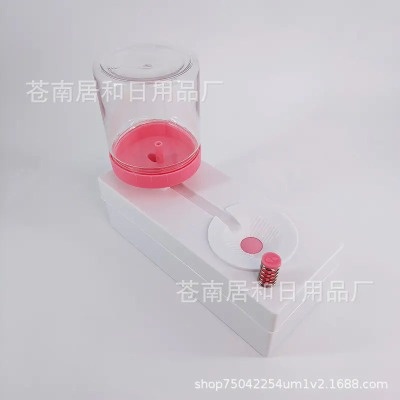 Brush Cleaning Device with Water Circulation System