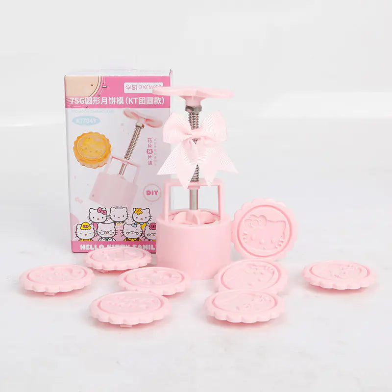 KITTY Cooking Kit - Green Bean and Pumpkin Cake Molds